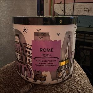 Bath and body works unused ROME pizzeria candle 💜🍕